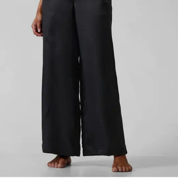 Athleta Calm Cool Pant size Black NWT 2x Maroon Burgundy msrp99$ - Picture 5 of 9